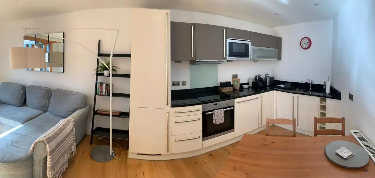 2 Bed Apartment In Granary Wharf Leeds Leeds  United Kingdom